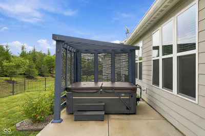 574 Harstad Boulevard, Westfield - 35