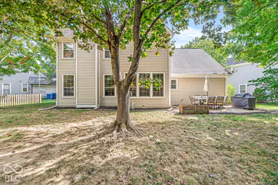 10666 Tarragon Court, Fishers - 44