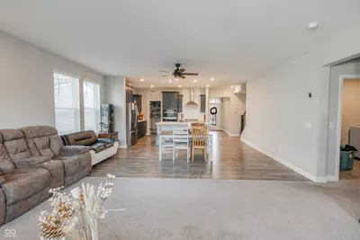 8910 Howlett Lane, Indianapolis - 8