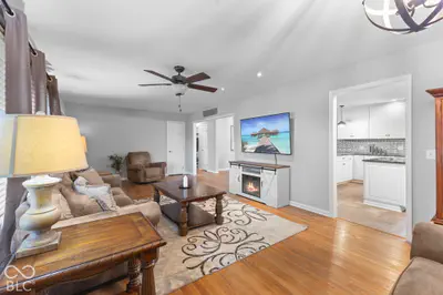 214 W Kings Highway, Rushville - 4