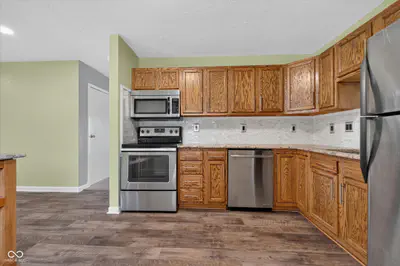 1504 Sheri Circle, Plainfield - 18