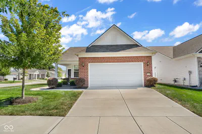 4727 Lilac Drive, Plainfield - 2