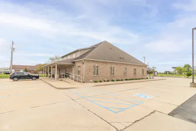 1890 Main Street, Greenfield - 9