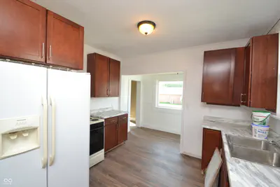 404 Main, Tipton - 12