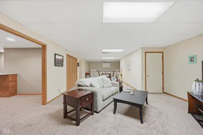 209 Copperwood Court, Muncie - 26