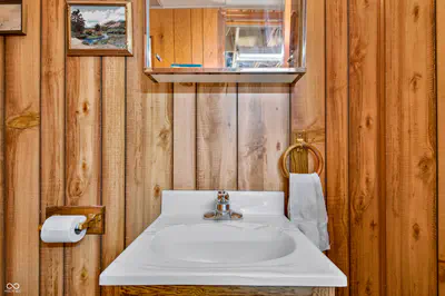 1222 Old State Road 46, Nashville - 44