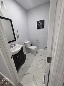 3226 Central, Indianapolis - 32