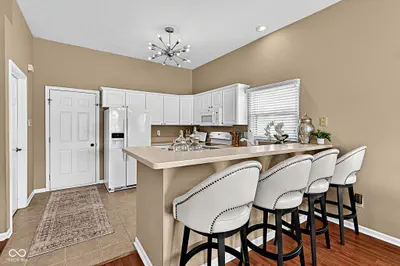10753 Chesapeake Drive, Indianapolis - 10