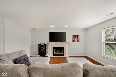 5882 Independence Avenue, Indianapolis - 7