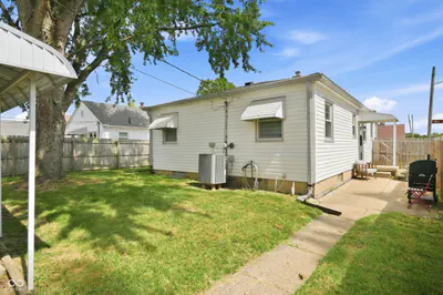 202 N 18th Avenue, Beech Grove - 35