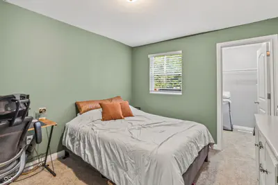 37 N Riley Avenue, Indianapolis - 33
