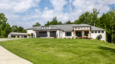 6902 Highland Ridge Court, Indianapolis