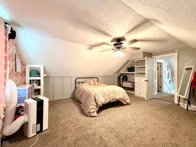 120 Washington Street, Ladoga - 35
