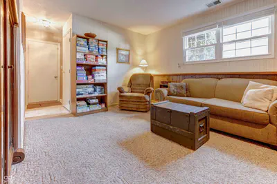 7611 Home Drive, Fishers - 39