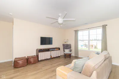 308 Briar Path Drive, Greenfield - 17