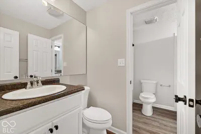 9741 Roxbury Drive, Fishers - 22