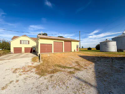 10449 W 300 S, Jamestown - 19
