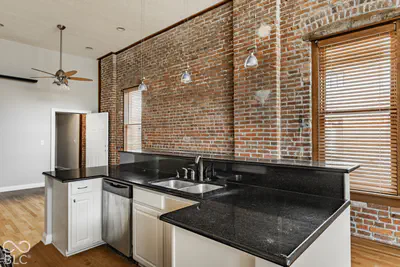 448 N Davidson Street, Indianapolis - 9