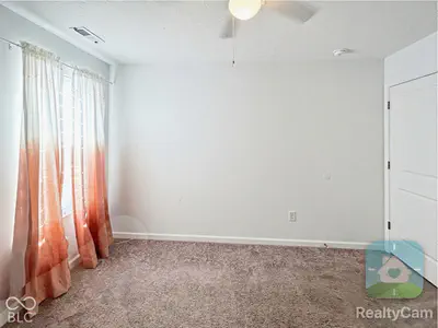 627 Derek Lane, Trafalgar - 32