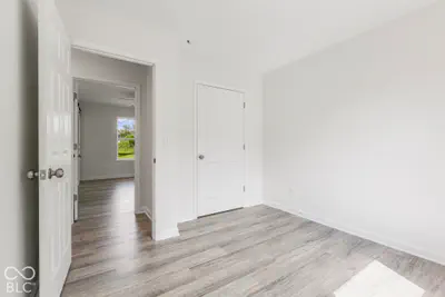 1918 Country Manor Way, North Vernon - 42