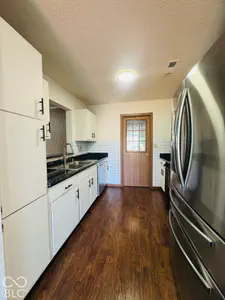 614 Deer Trail, Indianapolis - 21