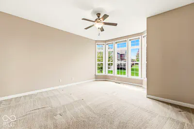 10527 Serra Vista Point, Fishers - 23