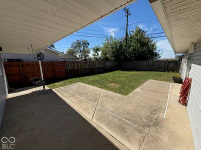 17 Parkview Drive, New Whiteland - 29