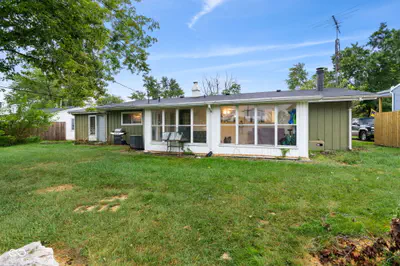 604 Center Drive, Frankfort - 24