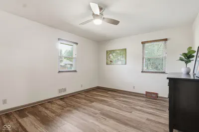 4750 Kessler Boulevard North Drive, Indianapolis - 29