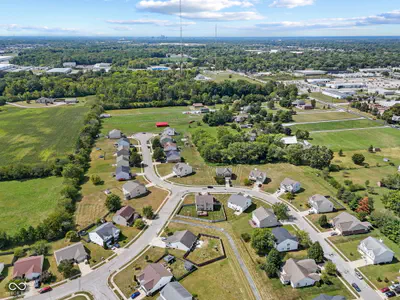 9471 Treyburn Lakes Drive, Indianapolis - 40