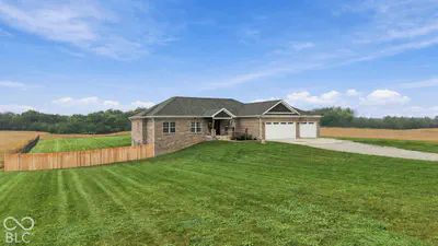 3820 SR 75, Thorntown - 53
