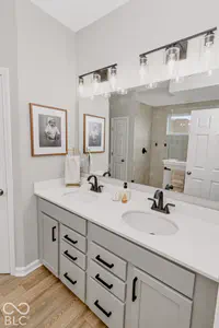 19399 Scofield Ridge Boulevard, Westfield - 18