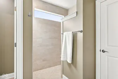 6891 Acadia Lane, Zionsville - 15