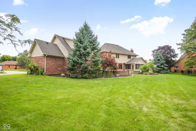 10414 Quiet Drive, Indianapolis - 37