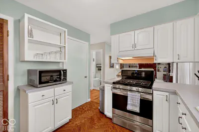 5825 Lasalle Street, Indianapolis - 9
