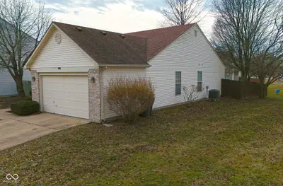 8346 Montgomery Avenue, Indianapolis - 2