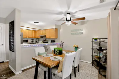 8158 Shorewalk Drive, Indianapolis - 13