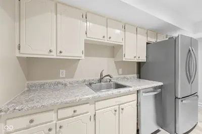 5158 Brendonshire Court #E, Indianapolis - 9