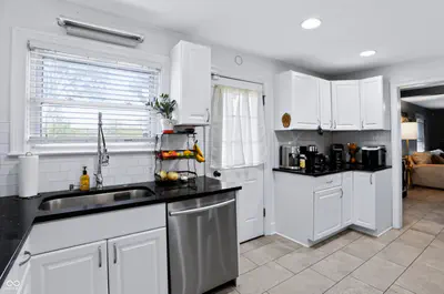 1702 Campbell Avenue, Indianapolis - 17