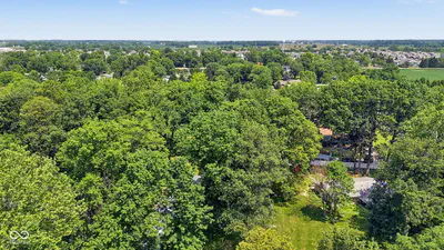 1336 S Heron Drive E, New Palestine - 58