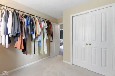 11370 Wilderness Trail, Fishers - 36