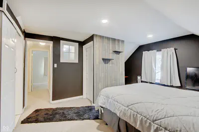 73 3rd Avenue, Beech Grove - 18