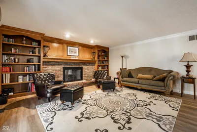 13890 Saben Court, Carmel - 15