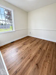2121 Winfield Park Drive, Greenfield - 9