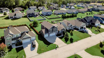 1065 Chesapeake Cove Drive, Lafayette - 48