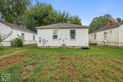 1116 Berwick Avenue, Indianapolis - 25