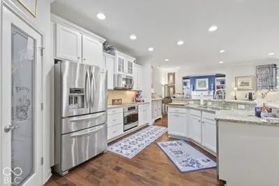 15233 Kampen Circle, Carmel - 35