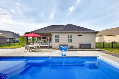 2830 Trillium Way, Columbus - 45