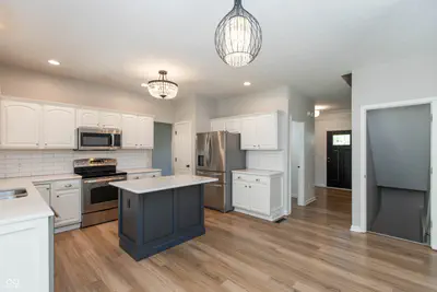10950 Midnight Pass, Fishers - 4