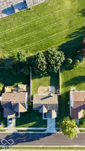 9025 Exeter Court, Fishers - 8
